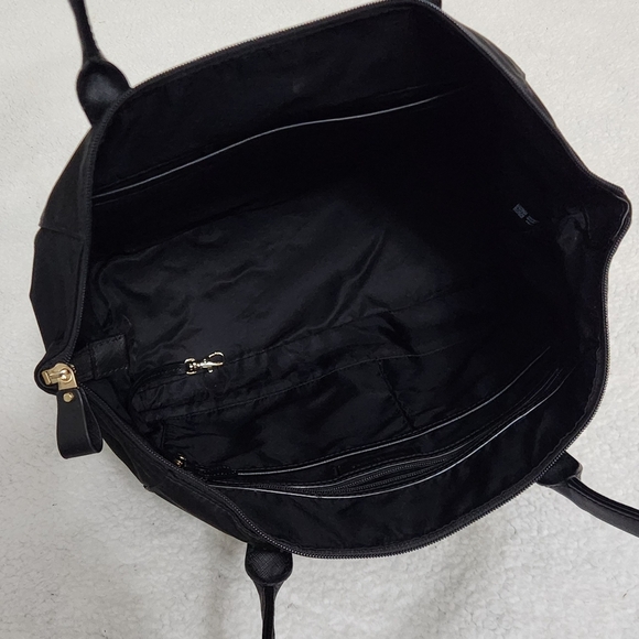 Michael Kors Black Tote Bag - Picture 12 of 15